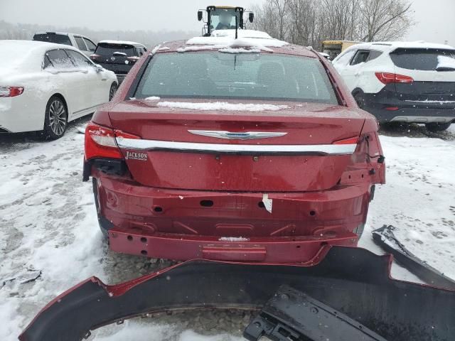 2013 Chrysler 200 Touring