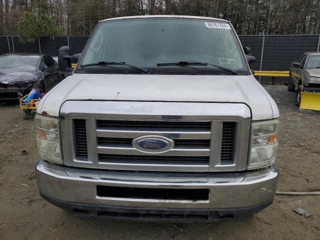 2009 Ford Econoline E350 Super Duty Van