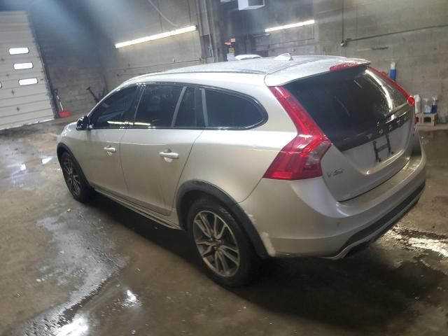 2016 Volvo V60 Cross Country Premier