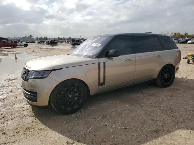 2023 Land Rover Range Rover SE