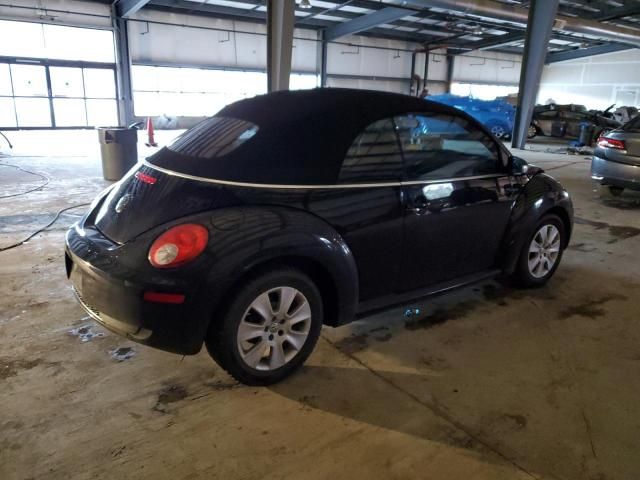 2010 Volkswagen New Beetle