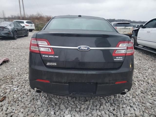 2013 Ford Taurus SEL