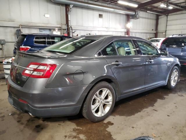 2016 Ford Taurus SEL