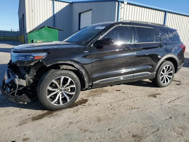 2022 Ford Explorer ST-Line