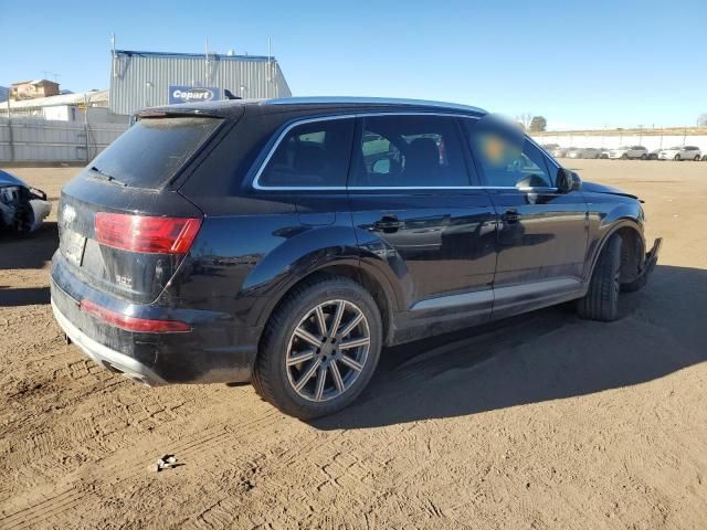 2017 Audi Q7 Prestige