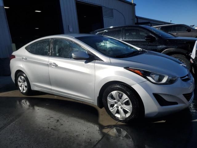 2016 Hyundai Elantra SE