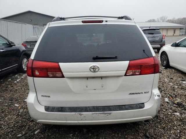 2005 Toyota Sienna XLE