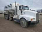 1990 Kenworth Construction T600