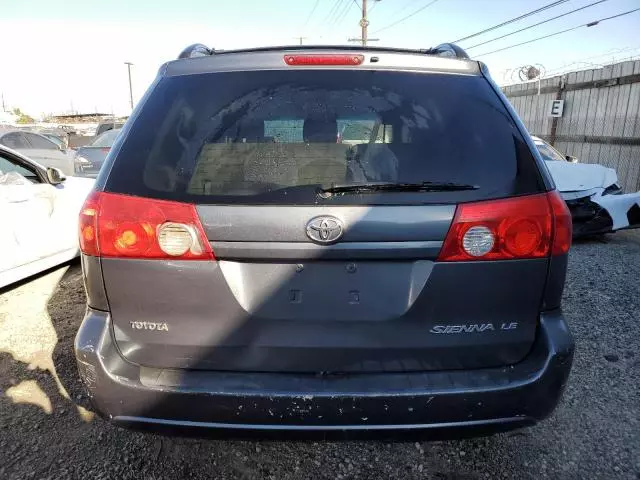 2006 Toyota Sienna CE