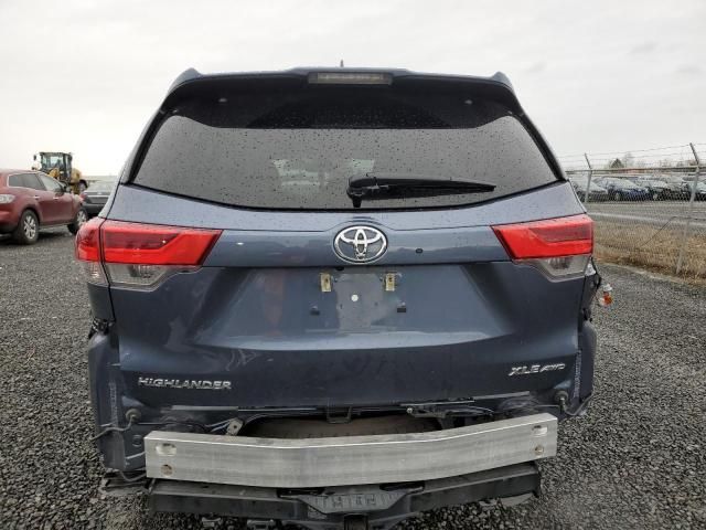 2019 Toyota Highlander SE