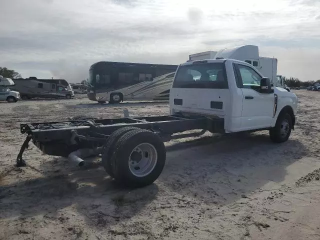 2023 Ford F350 Super Duty