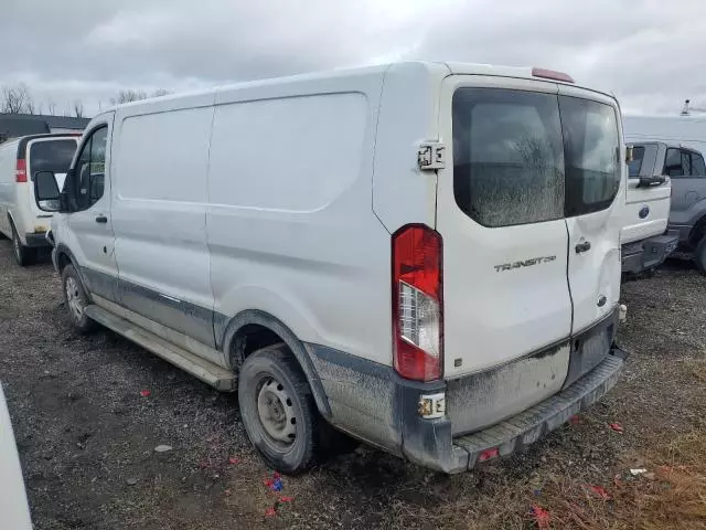 2018 Ford Transit T-250