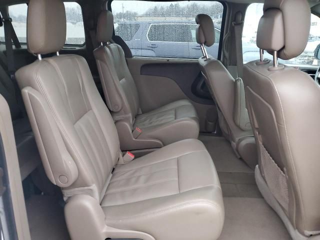 2015 Chrysler Town & Country Touring