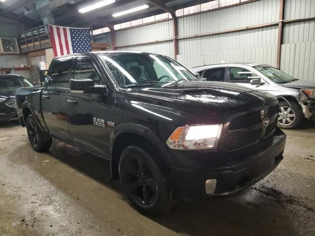 2015 Dodge RAM 1500 SLT