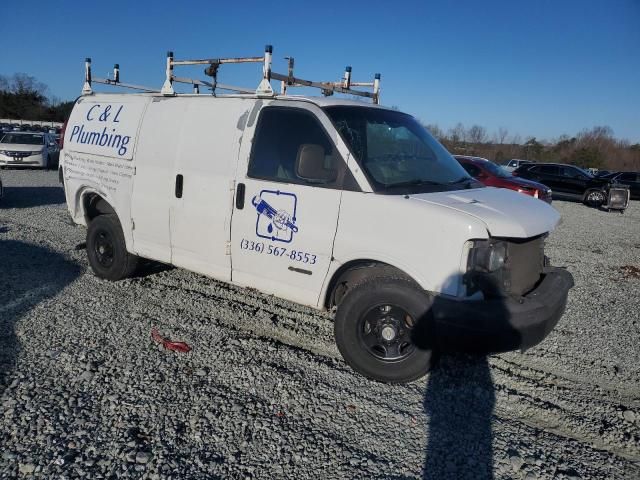 2004 Chevrolet Express G2500