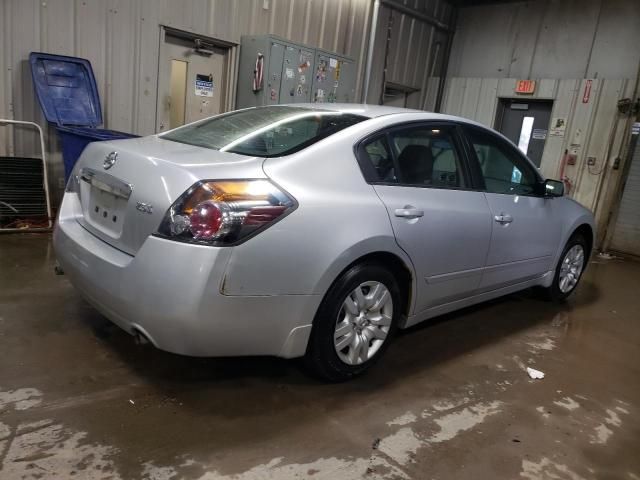 2010 Nissan Altima Base