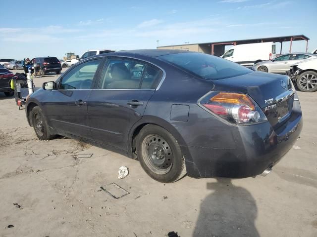 2010 Nissan Altima Base