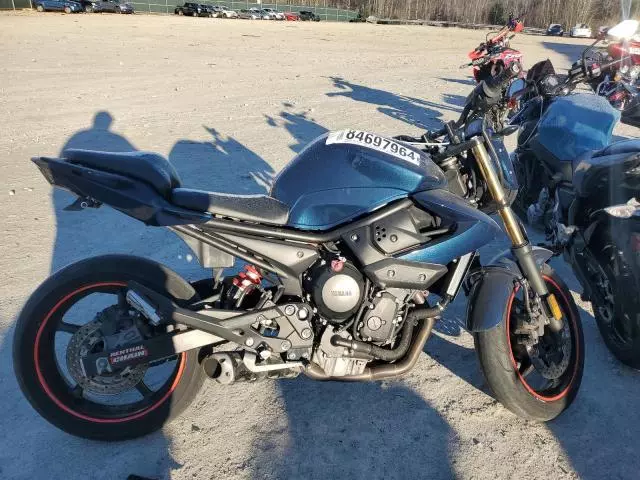 2009 Yamaha FZ6 R