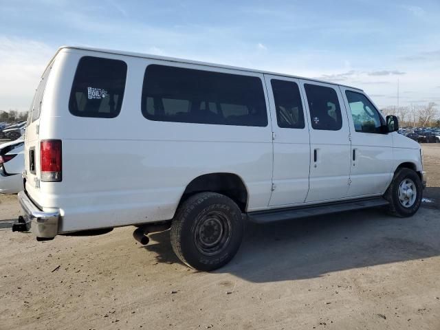 2011 Ford Econoline E350 Super Duty Wagon