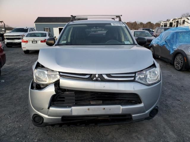 2014 Mitsubishi Outlander ES