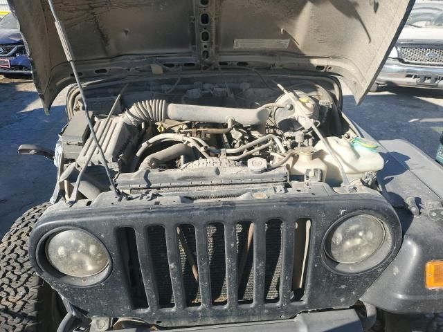 2004 Jeep Wrangler / TJ Sport