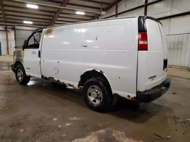 2004 Chevrolet Express G3500