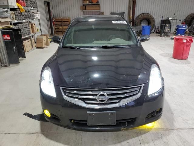 2010 Nissan Altima Base