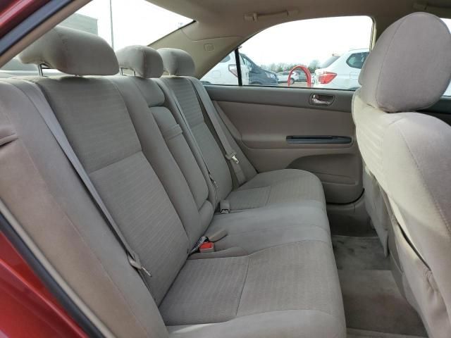 2005 Toyota Camry LE