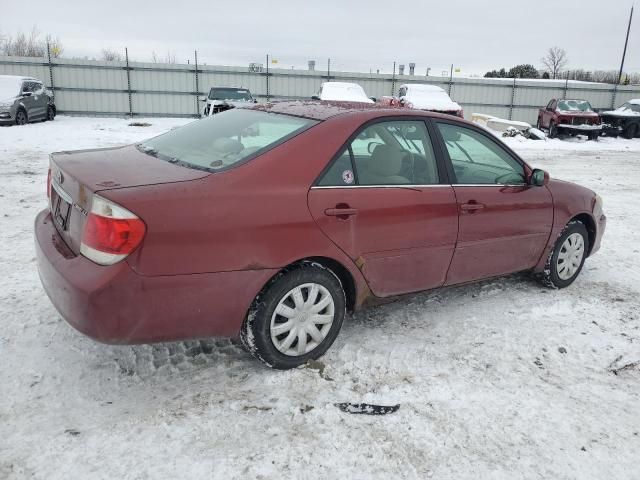 2005 Toyota Camry LE