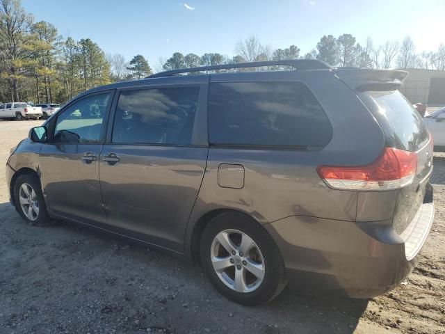 2012 Toyota Sienna LE