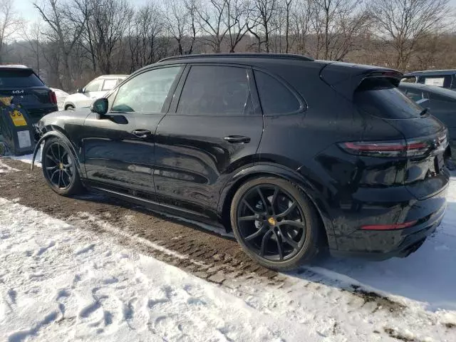 2022 Porsche Cayenne Turbo