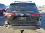 2020 Toyota Highlander L