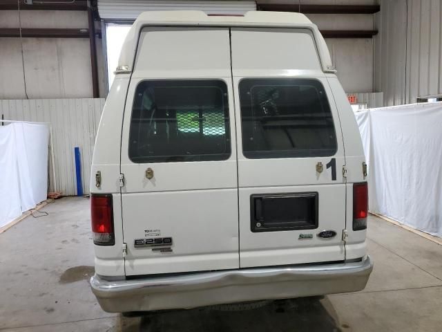 2014 Ford Econoline E250 Van