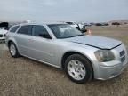 2006 Dodge Magnum SE