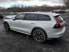 2020 Volvo V60 Cross Country T5 Momentum