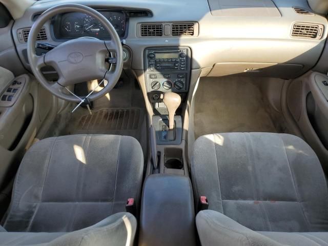 2001 Toyota Camry CE