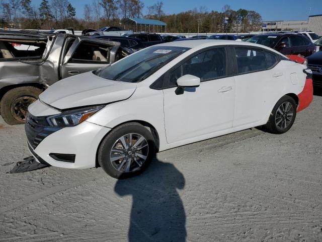 2022 Nissan Versa SV