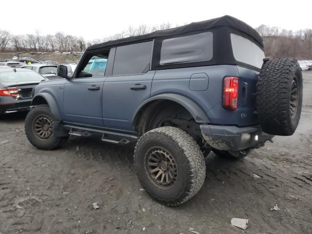 2021 Ford Bronco Base