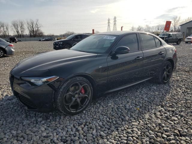 2017 Alfa Romeo Giulia TI Q4