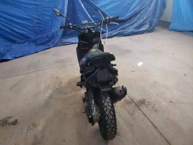 2009 Yamaha YW50 P