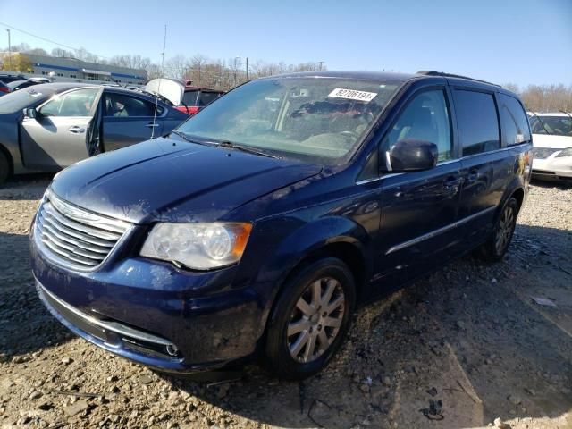 2013 Chrysler Town & Country Touring