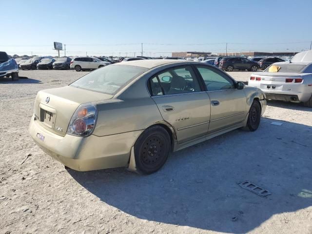 2003 Nissan Altima Base