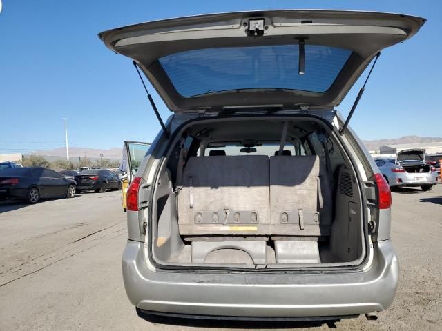 2006 Toyota Sienna CE