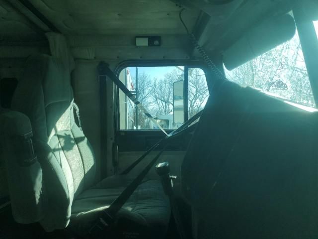 1996 Freightliner Conventional FLD120