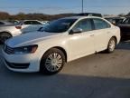 2014 Volkswagen Passat S