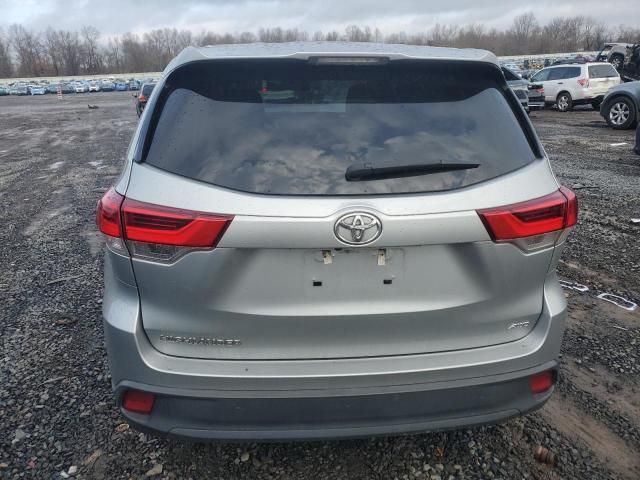 2019 Toyota Highlander LE