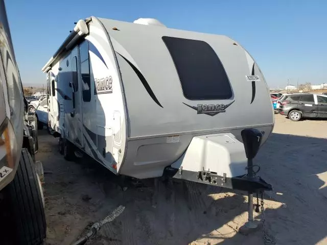 2020 Lancia Trailer