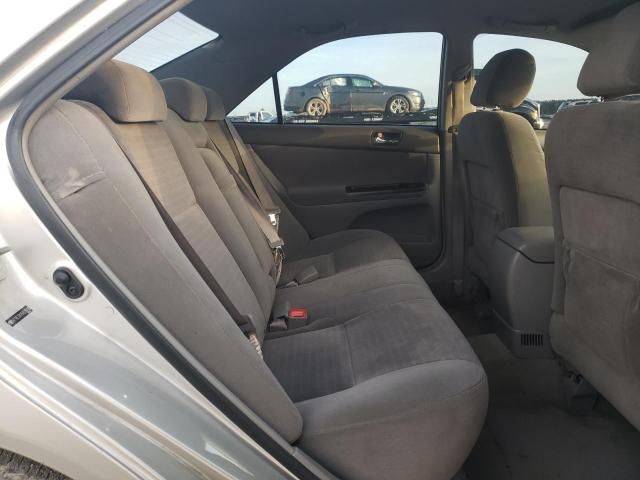 2005 Toyota Camry LE