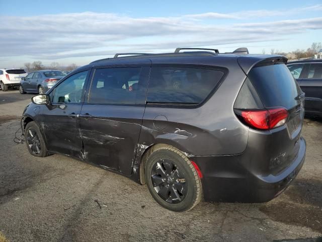 2020 Chrysler Pacifica Hybrid Touring L