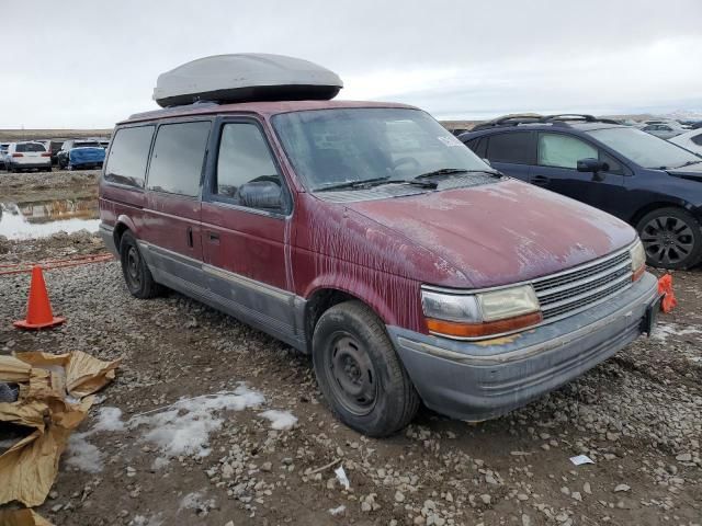 1992 Plymouth Grand Voyager LE